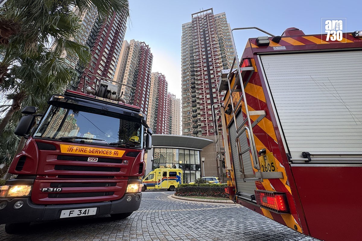 YOHO Town清晨有單位起火,消防到場處理。(中通社)