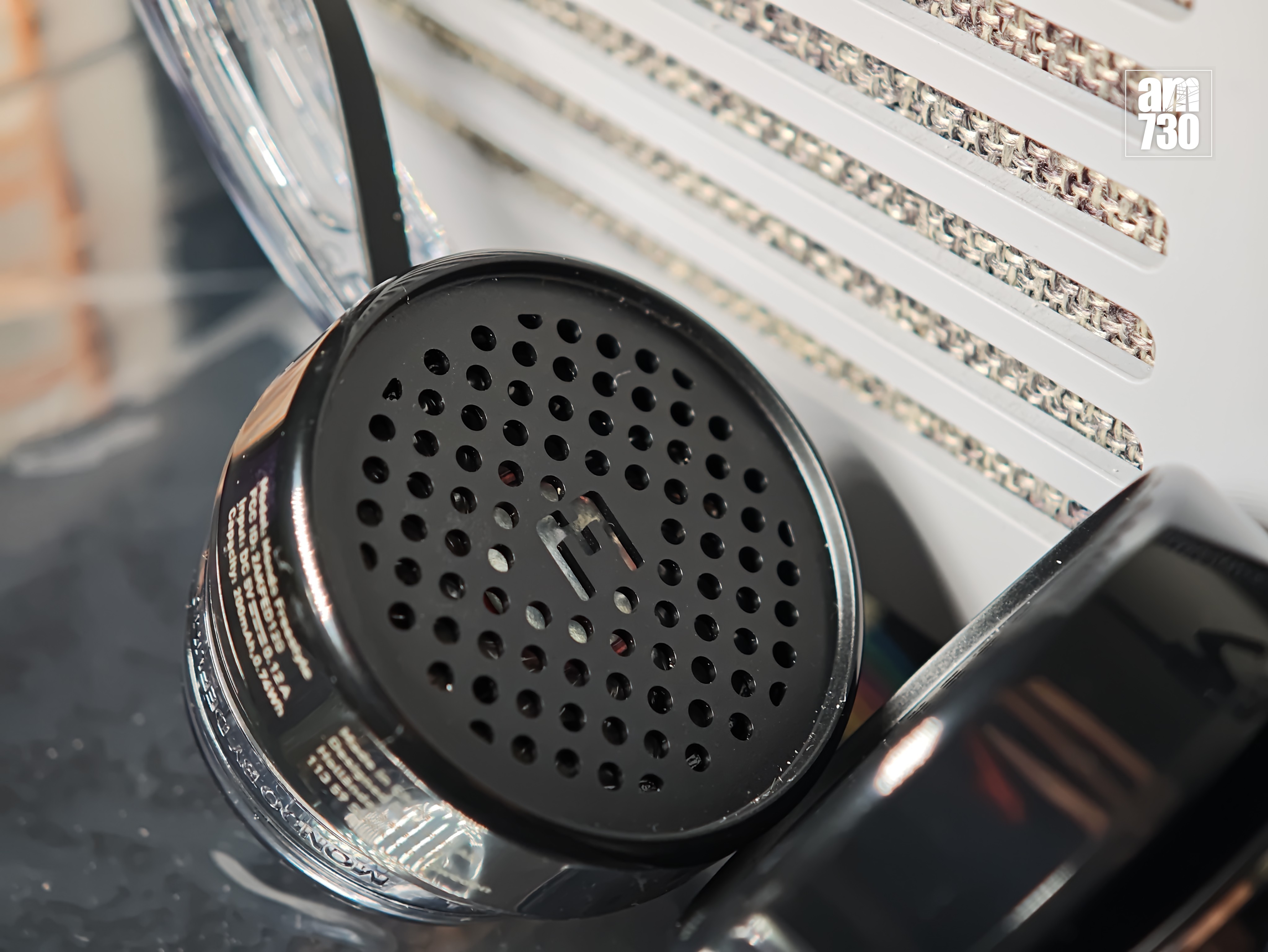 MONDO On-Ear Freestyle內置36mm動圈單元。