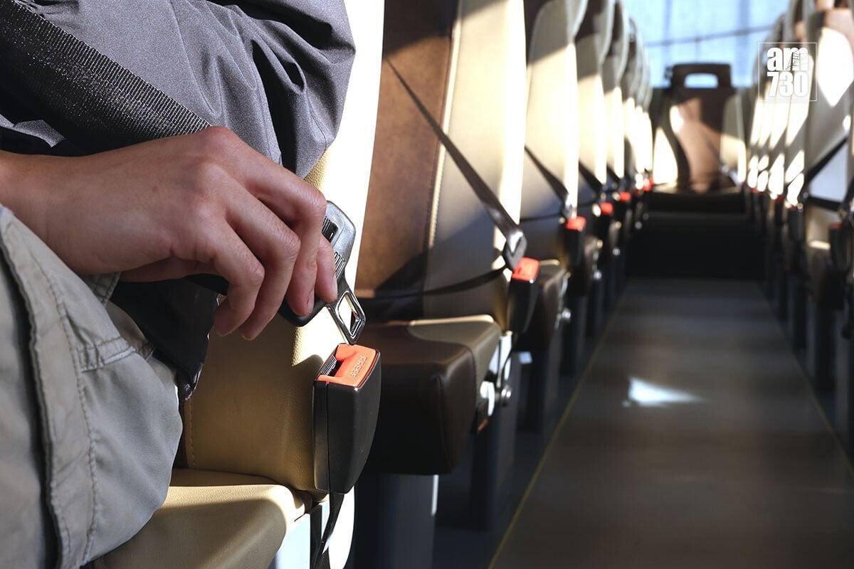 巴士乘客1月25日起須佩戴安全帶。(資料圖片／林俊源攝)