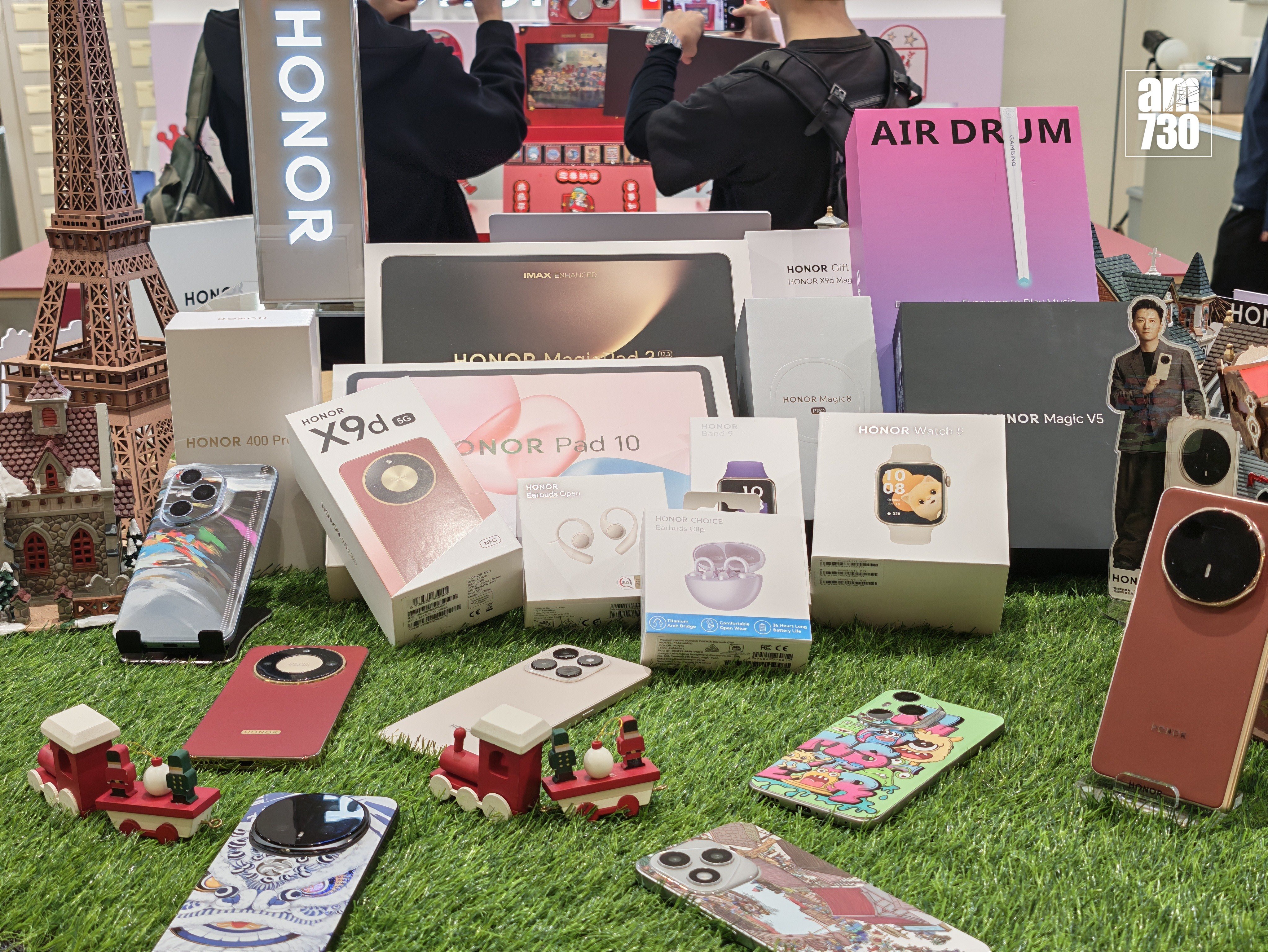 HONOR屯門體驗店推出多項新店開幕優惠。