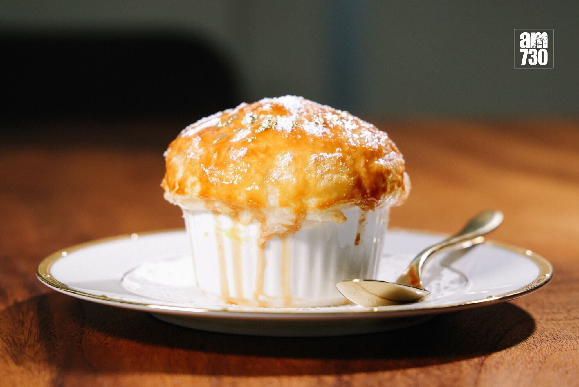 豉油焦糖 · 豆腐花 · 酥皮