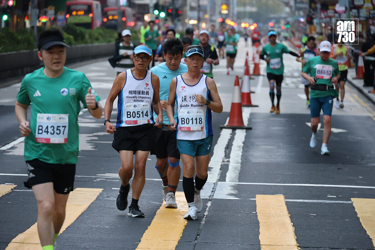 香港馬拉松1月18日舉行，全馬和半馬跑手會途經旺角。(資料圖片／鍾式明攝)