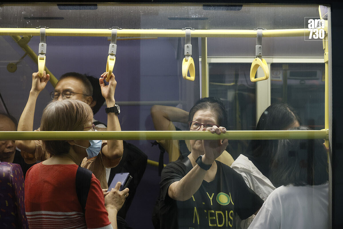 強制佩戴安全帶的新法例，只規定座位裝有安全帶時必須佩戴。(資料圖片／林俊源攝)