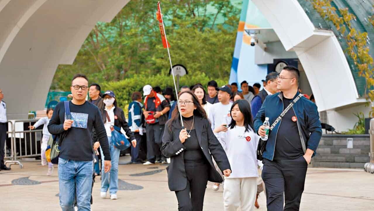 去年旅客來源以內地為主。(資料圖片)
