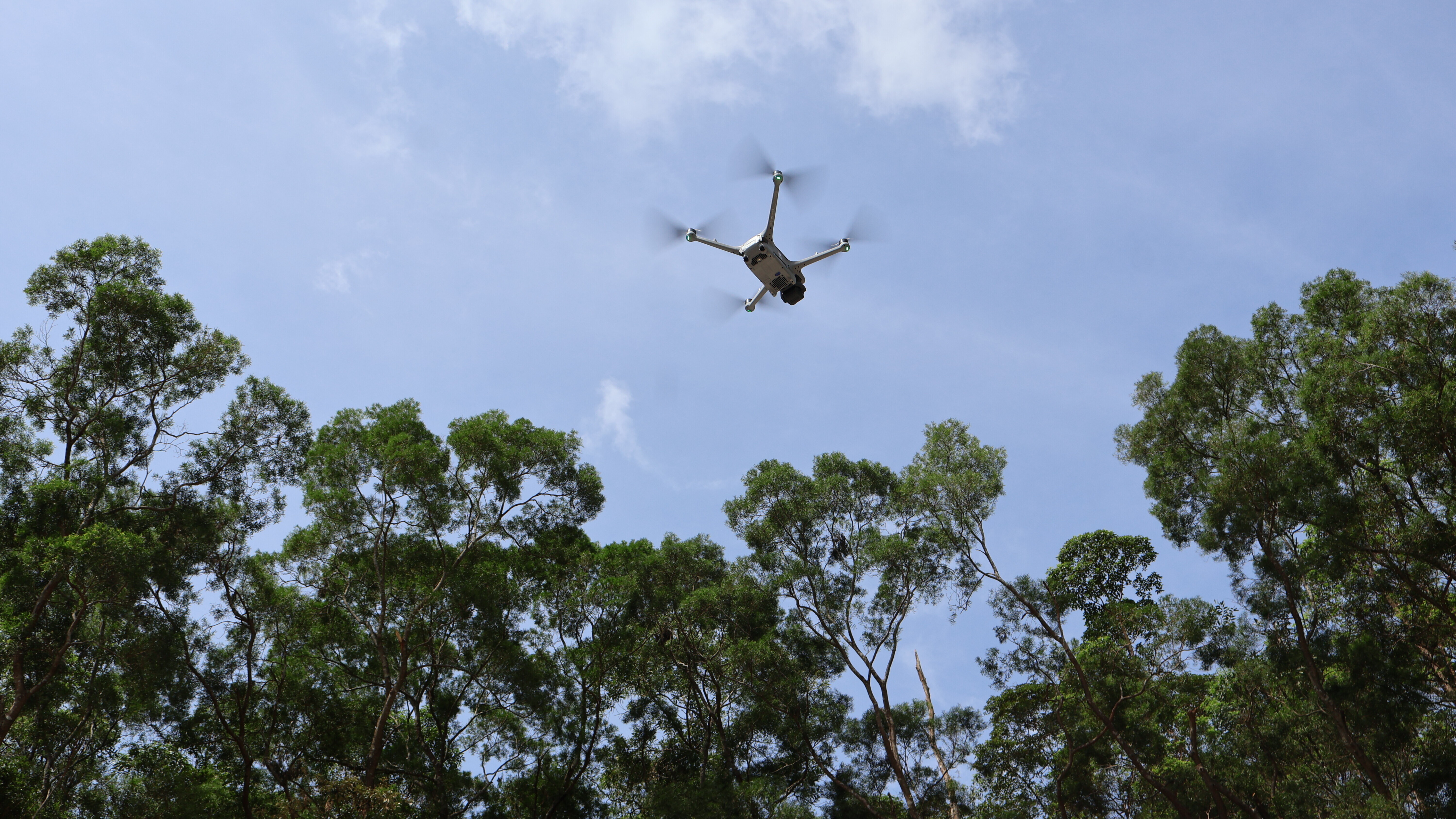 煤氣公司引入管道巡檢無人機，精準掌握管道狀態保障燃氣供應和安全。