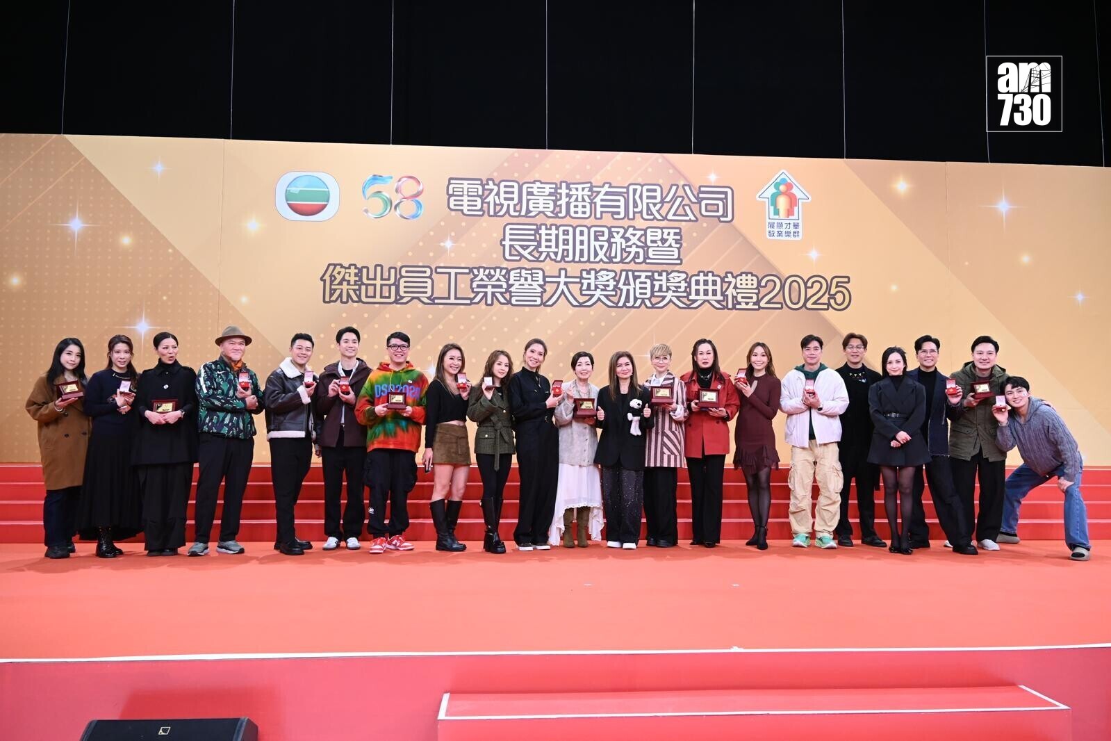 Defdcc76 3524 4544 8fc9 b33ad15f09f7