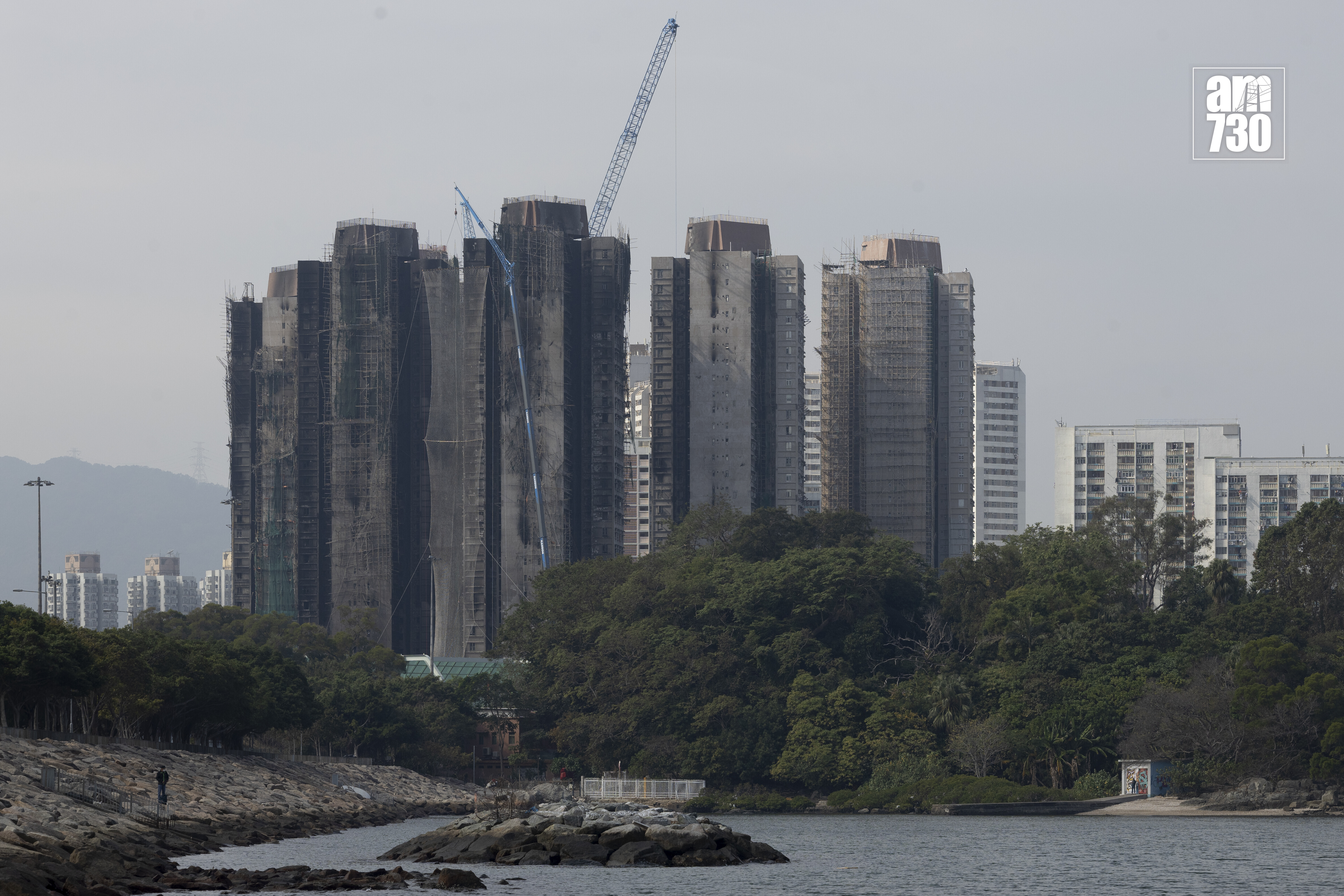 大埔宏福苑五級大火後樓宇情況。(蘇文傑攝)