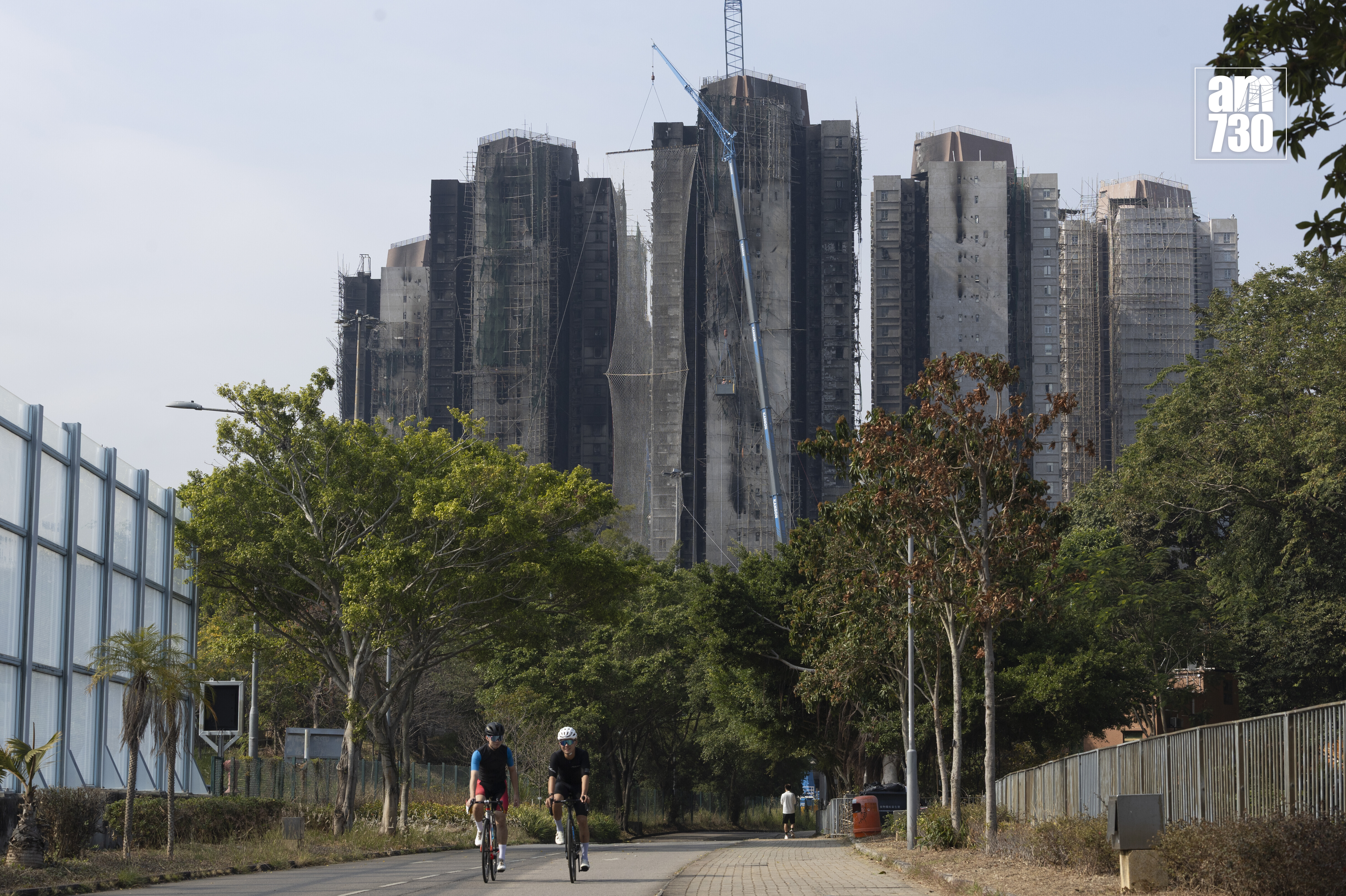 大埔宏福苑五級大火後樓宇情況。(蘇文傑攝)