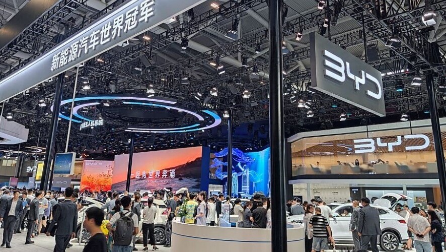 比亞迪純電動車銷量全球首冠 一文看清登頂之路