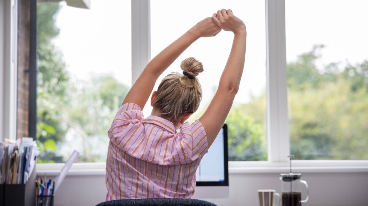 咪成日唔郁 4個動作對抗久坐傷害 坐住都做得