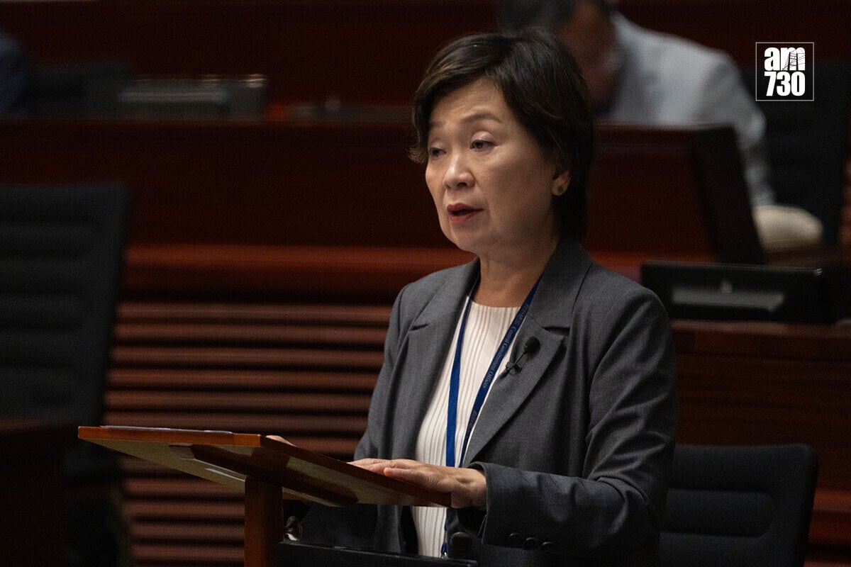 蔡若蓮稱，學校使用閉路電視錄影要徵詢不同持份者意見。(資料圖片／蘇文傑攝)