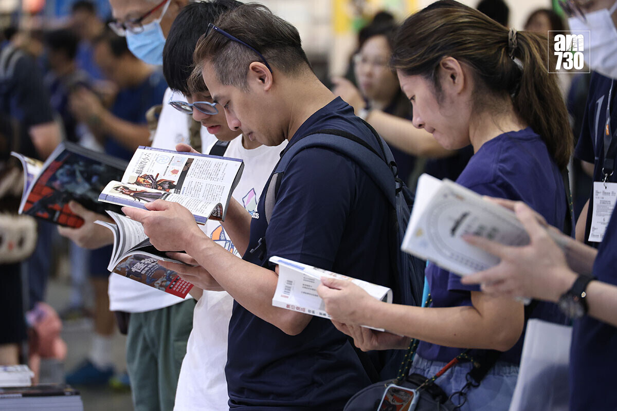 蔡若蓮相信，在學校以外還要聯絡不同持份者，一同推廣閱讀習慣和營造氣氛。(資料圖片／林俊源攝)