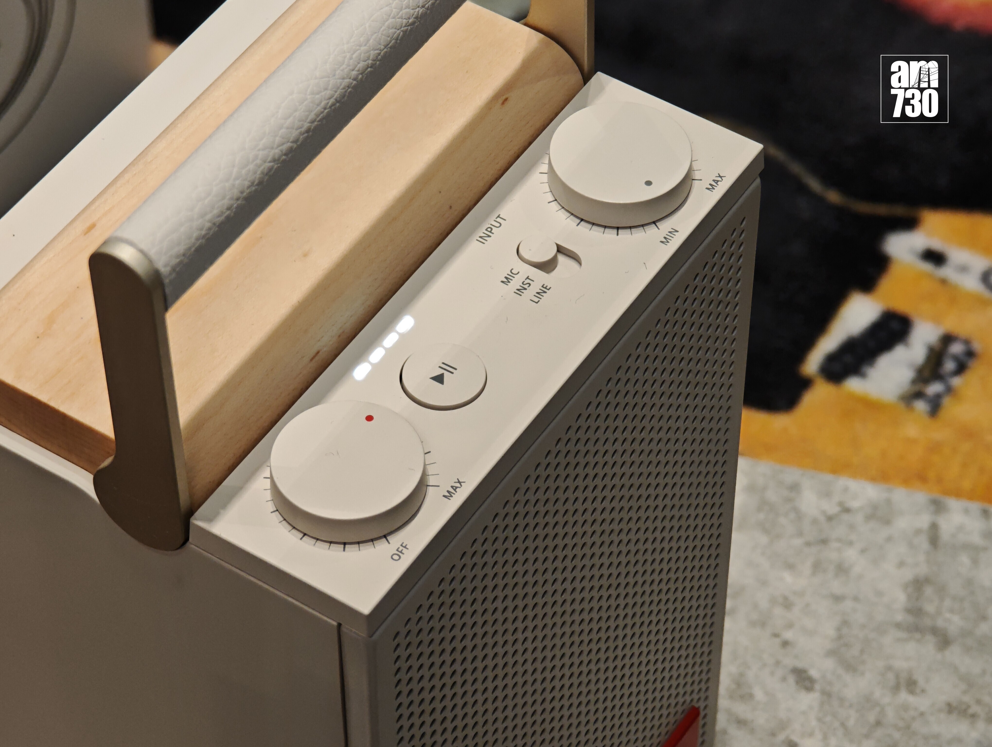 Fender Audio ELIE 6上的操作鍵。