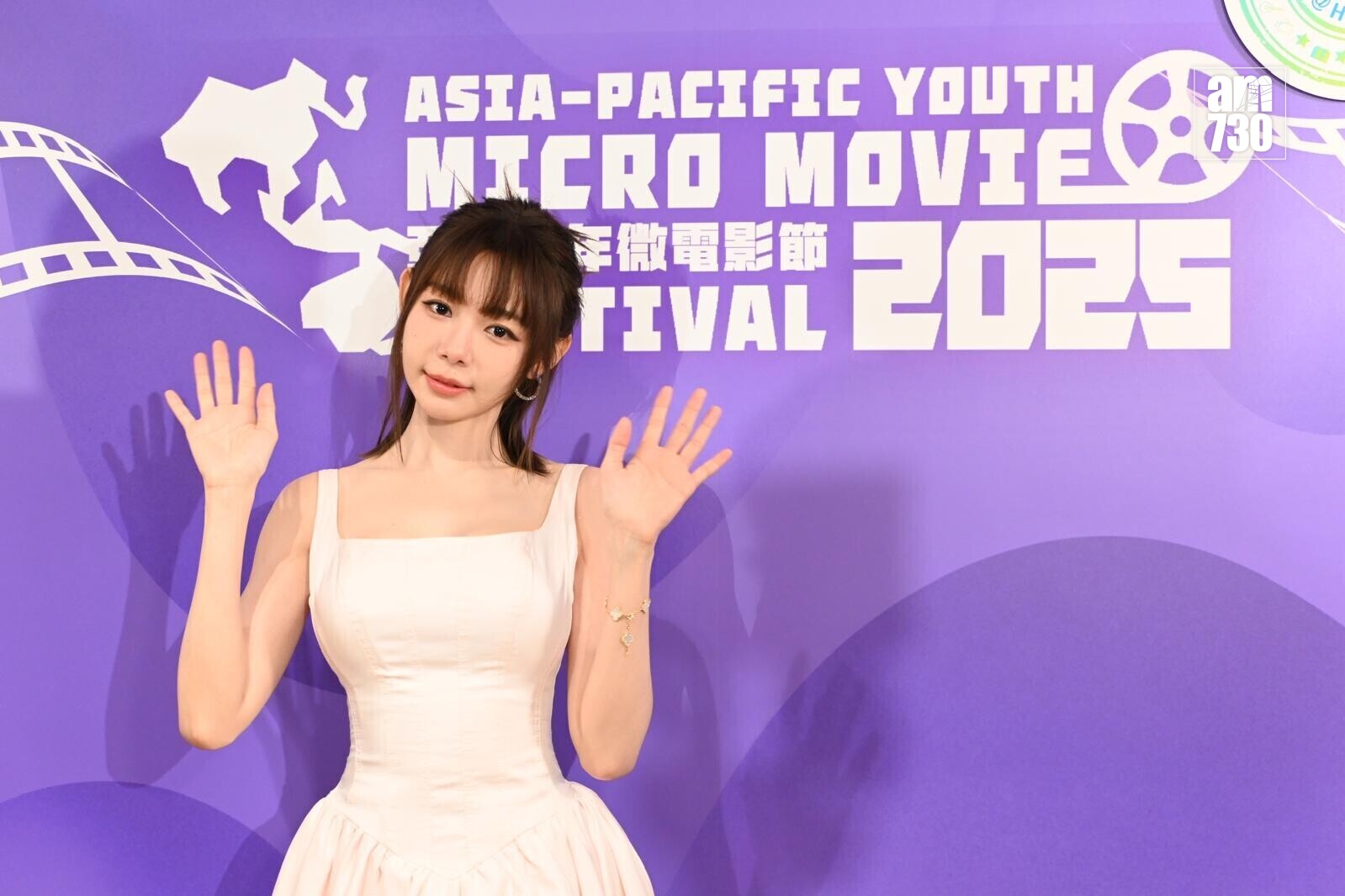 E12c7940 7b9e 4e7c 8df8 d048f53801f5