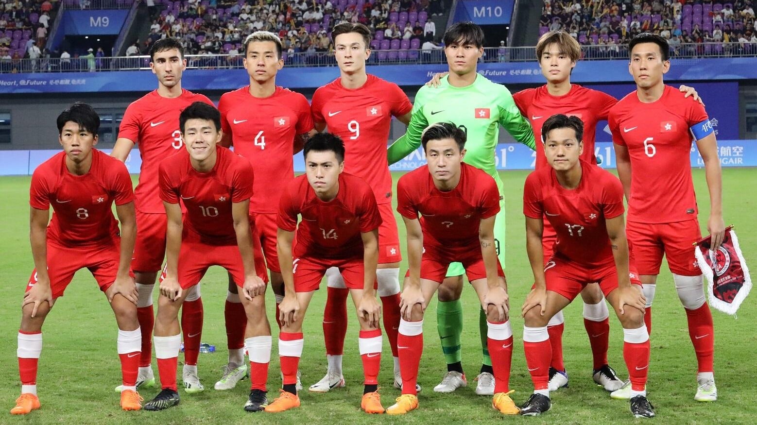 杭州亞運男足4強，香港足球隊0︰4日本。(中新社)