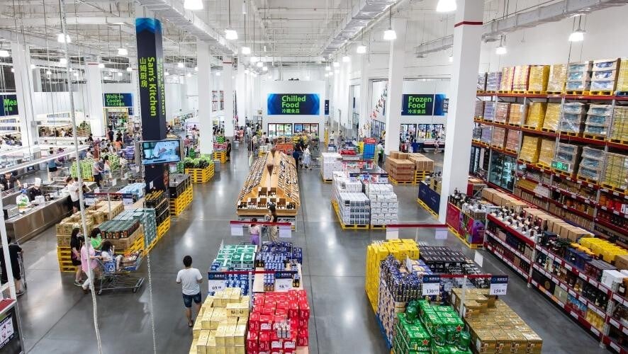 深受港人北上掃貨喜愛的山姆超市,近日接連爆出食品安全事故