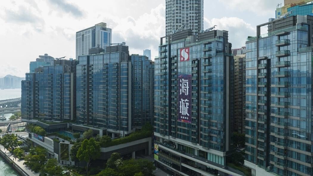 海璇特色戶連兩個車位成交額2億 呎價逾8.4萬 創港島東新高｜北角新盤