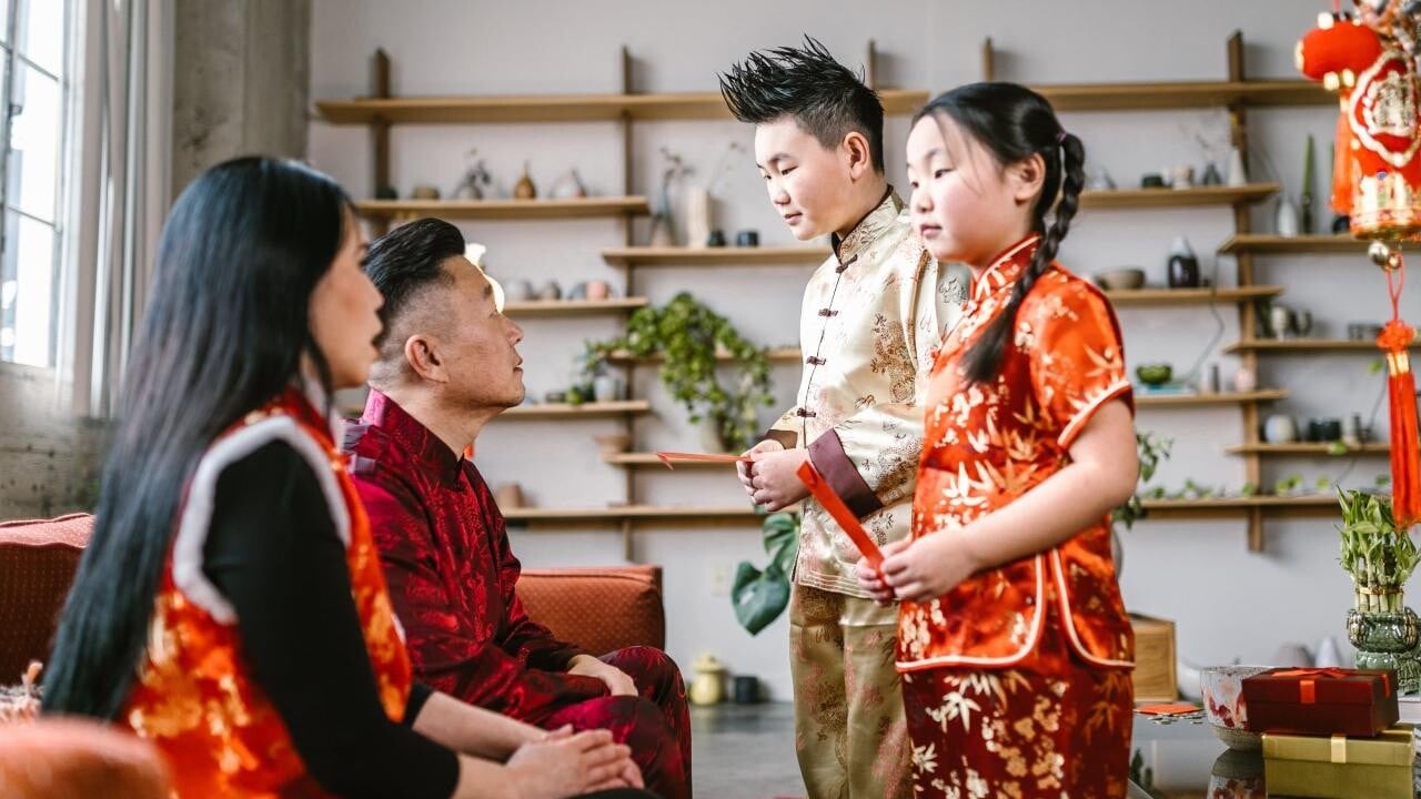 農曆新年｜親戚追問人工同感情狀況？　5款神回應輕鬆秒殺萬年長輩題