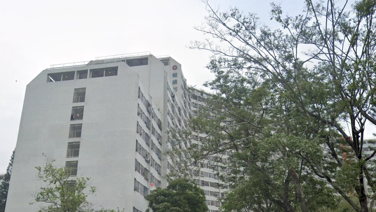 男子倒斃蝴蝶邨家中。