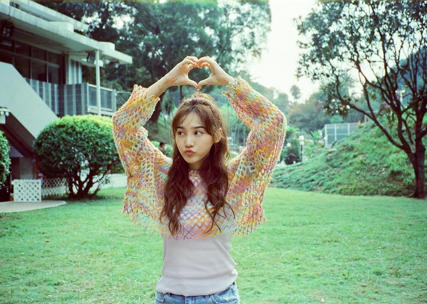 郭奕芯Ashina近日不時登上新聞。（郭奕芯Ashina fb）