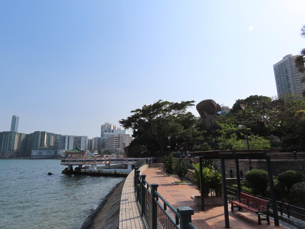 土瓜灣海心公園34歲女子墮海，送院後不治。(資料圖片)