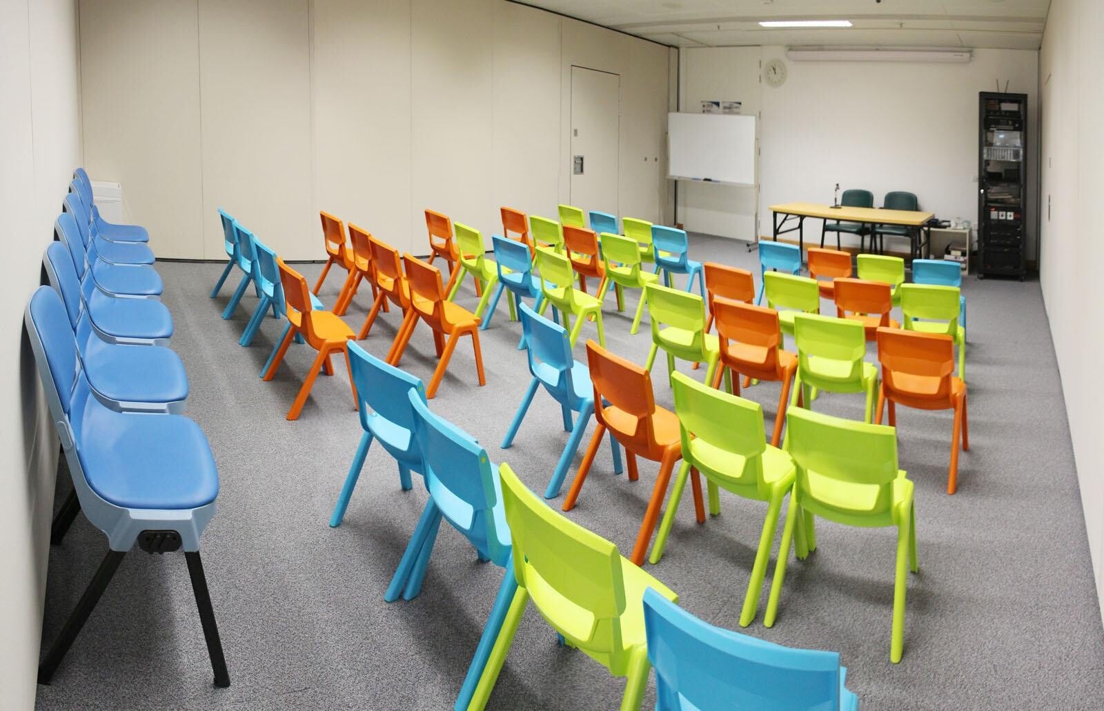 圓洲角公共圖書館(電影推廣服務科)
