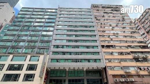 位於油麻地彌敦道的「Casa Hotel」貼出通告,宣布結束營業(資料圖片)