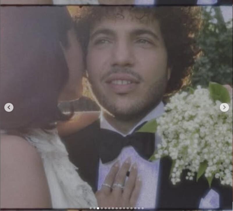 Selena昨日在IG分享婚禮盛況。