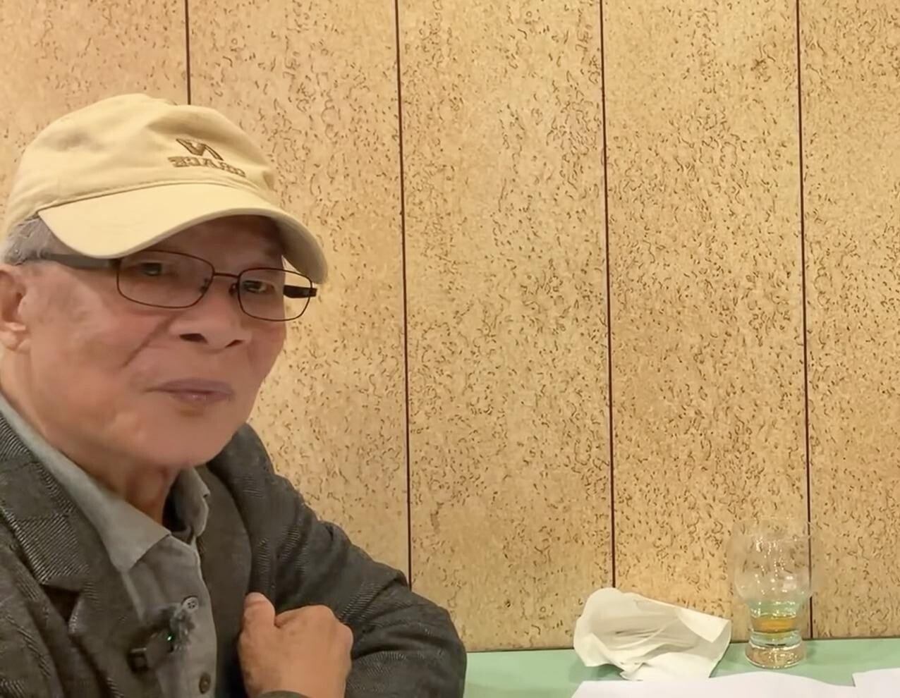 曾因450萬積蓄與子女反目成仇、並登上無綫電視節目《東張西望》的「何伯」何煊,於7月27日因肝癌病逝,享年79歲。