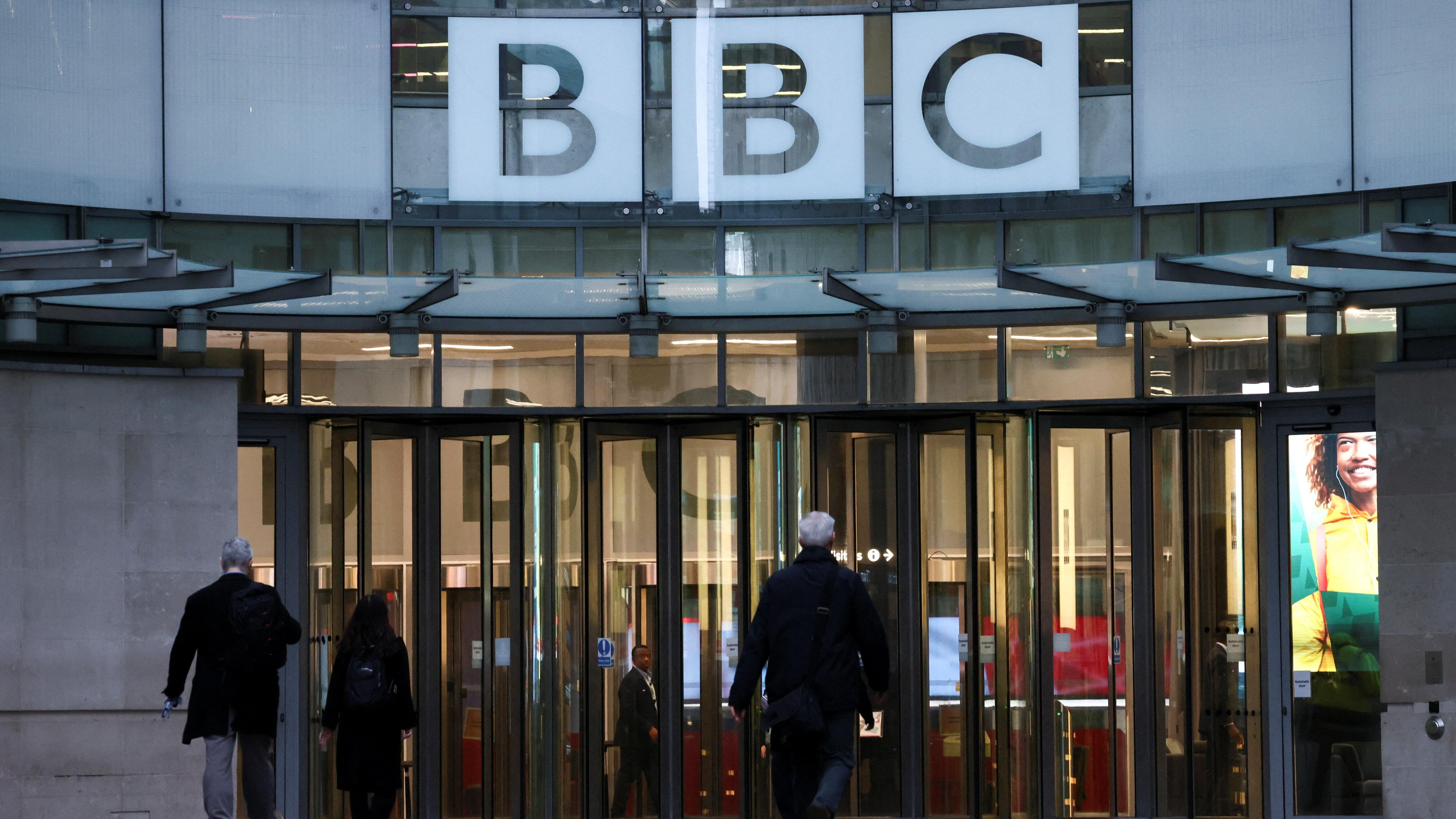 英國廣播公司（BBC）將於下周裁減自家核心新聞部門的數百個職位，這是大規模裁員的第一階段。(資料圖片)