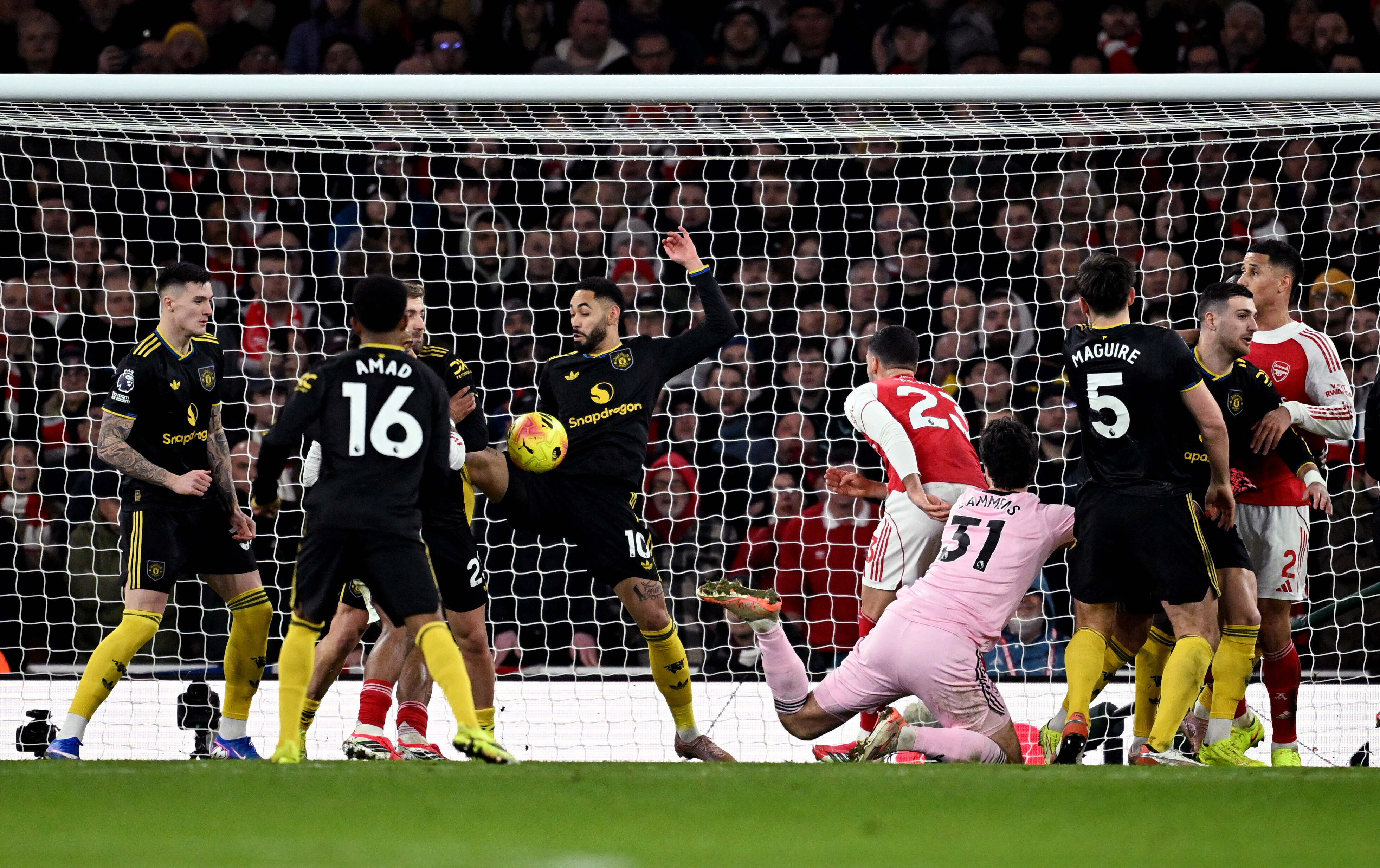 2026 01 25T181653Z 1939968916 UP1EM1P1ES36C RTRMADP 3 SOCCER ENGLAND ARS MUN