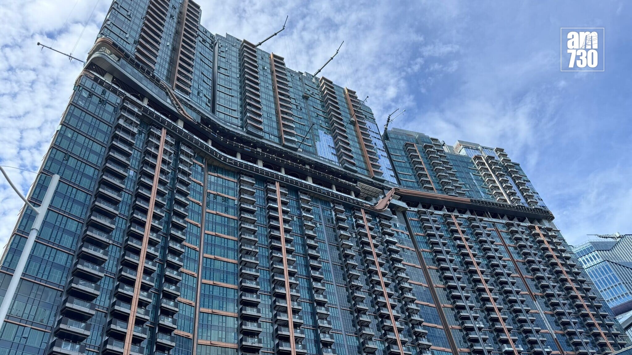 新地旗下新盤標售2伙 單日套現逾1.36億｜一手市況