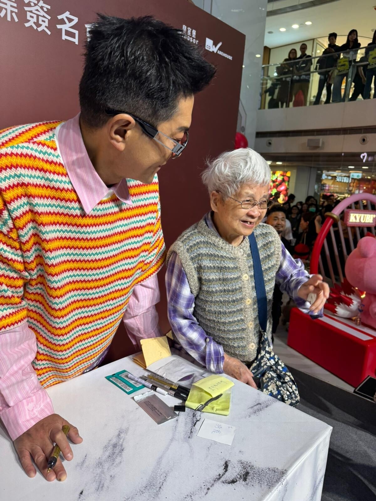 42a02b92 a367 4379 849a 574a5a573611