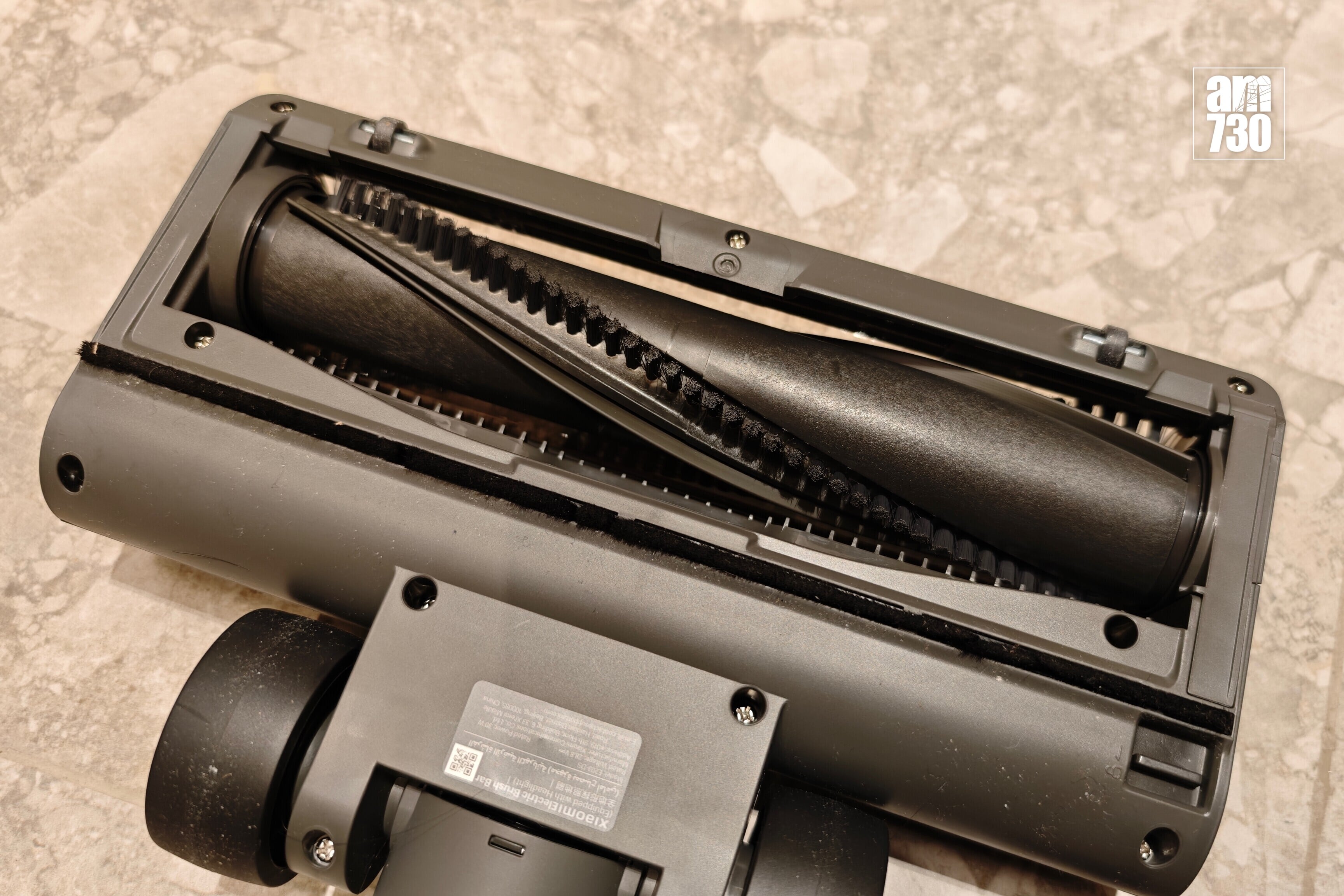 Xiaomi無線吸塵器G30 Max防纏結梳齒設計可更易清理。