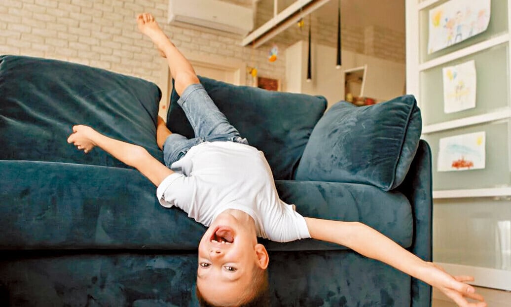 若SEN小朋友太過活躍時,不建議用責罵或呼喝方式制止他們的行為,否則會影響小朋友的自信心