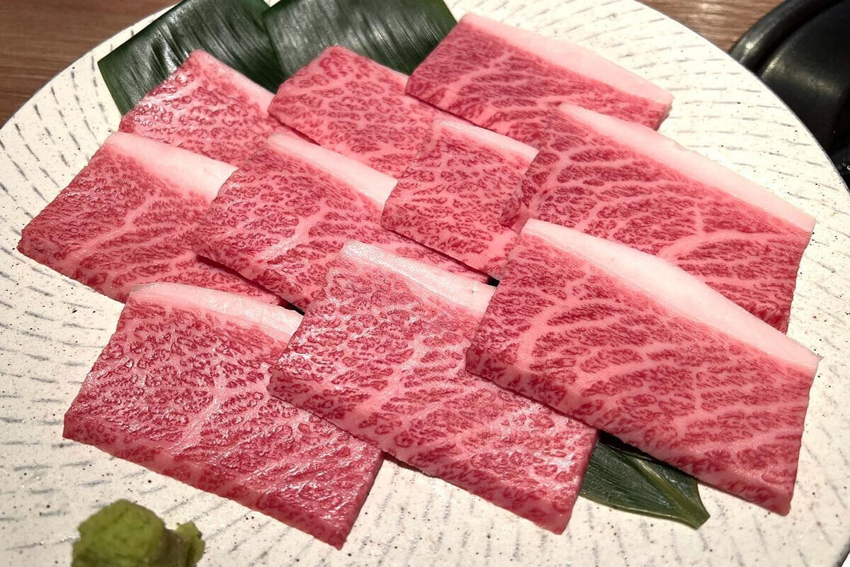 日本福岡縣燒肉店「薬院焼肉NIKUICHI」擁有高人氣。(IG帳戶nikuichi_yakuin圖片)