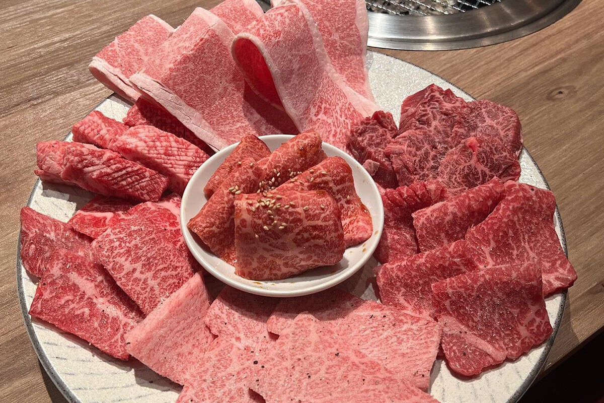 日本福岡縣燒肉店「薬院焼肉NIKUICHI」擁有高人氣。(IG帳戶nikuichi_yakuin圖片)