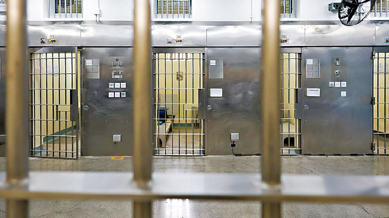 赤柱監獄 署方自2020年起分階段更換囚倉設施。