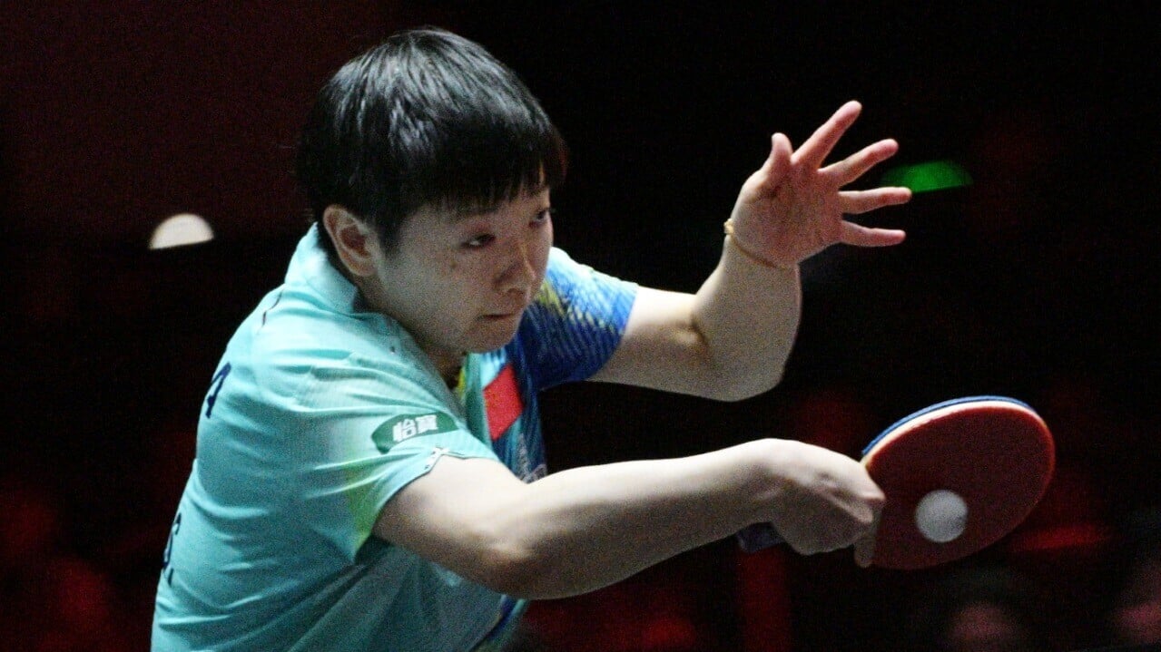 世界乒乓球職業大聯盟新加坡大滿貫賽，孫穎莎以3:1擊敗泰國對手晉級單打32強。（新華社）