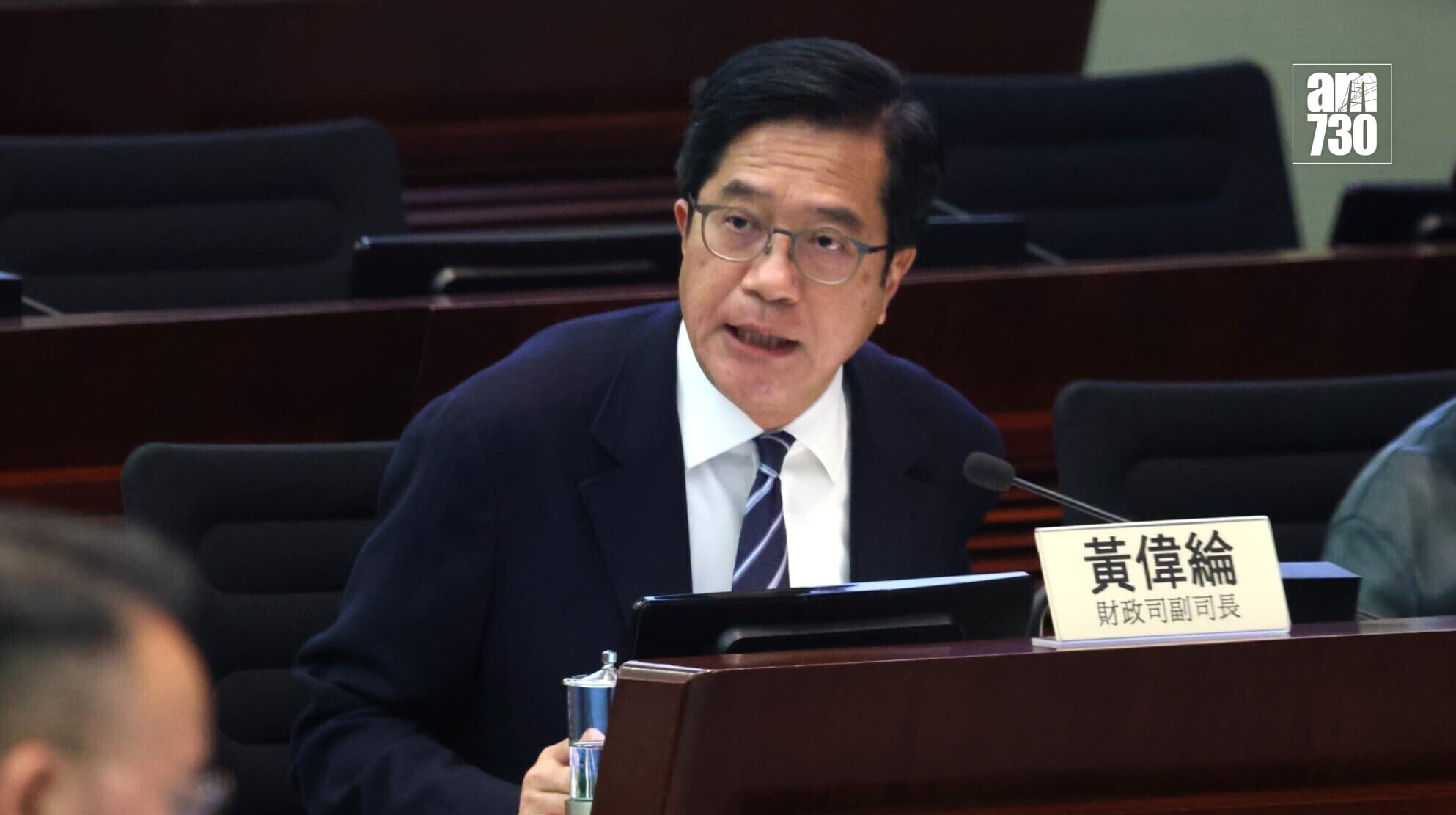 黃偉綸指，不會稱拒絕收購的宏福苑居民為「釘子戶」，但長遠會研究立法處理。(資料圖片／林俊源攝)