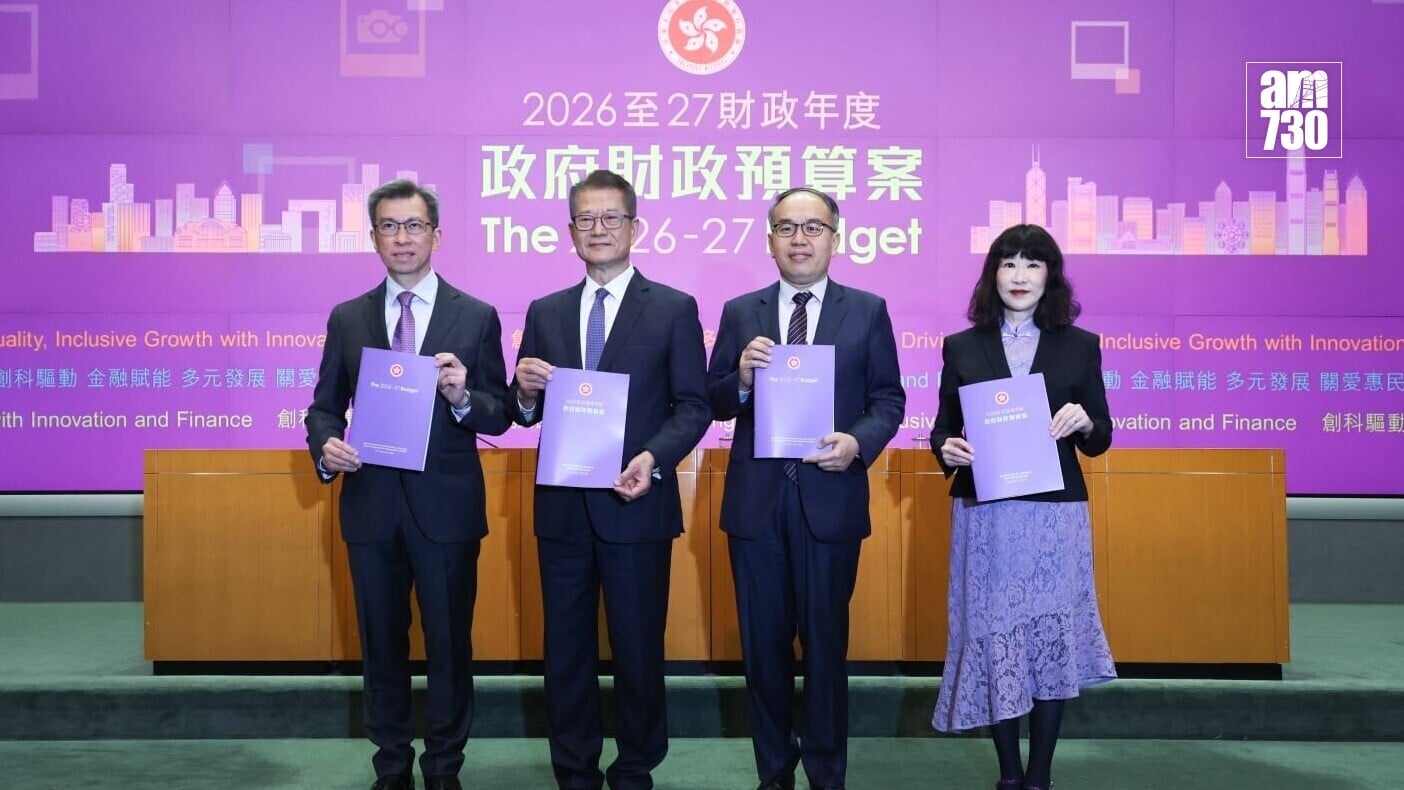 陳茂波宣讀預算案後見記者（周令知攝）