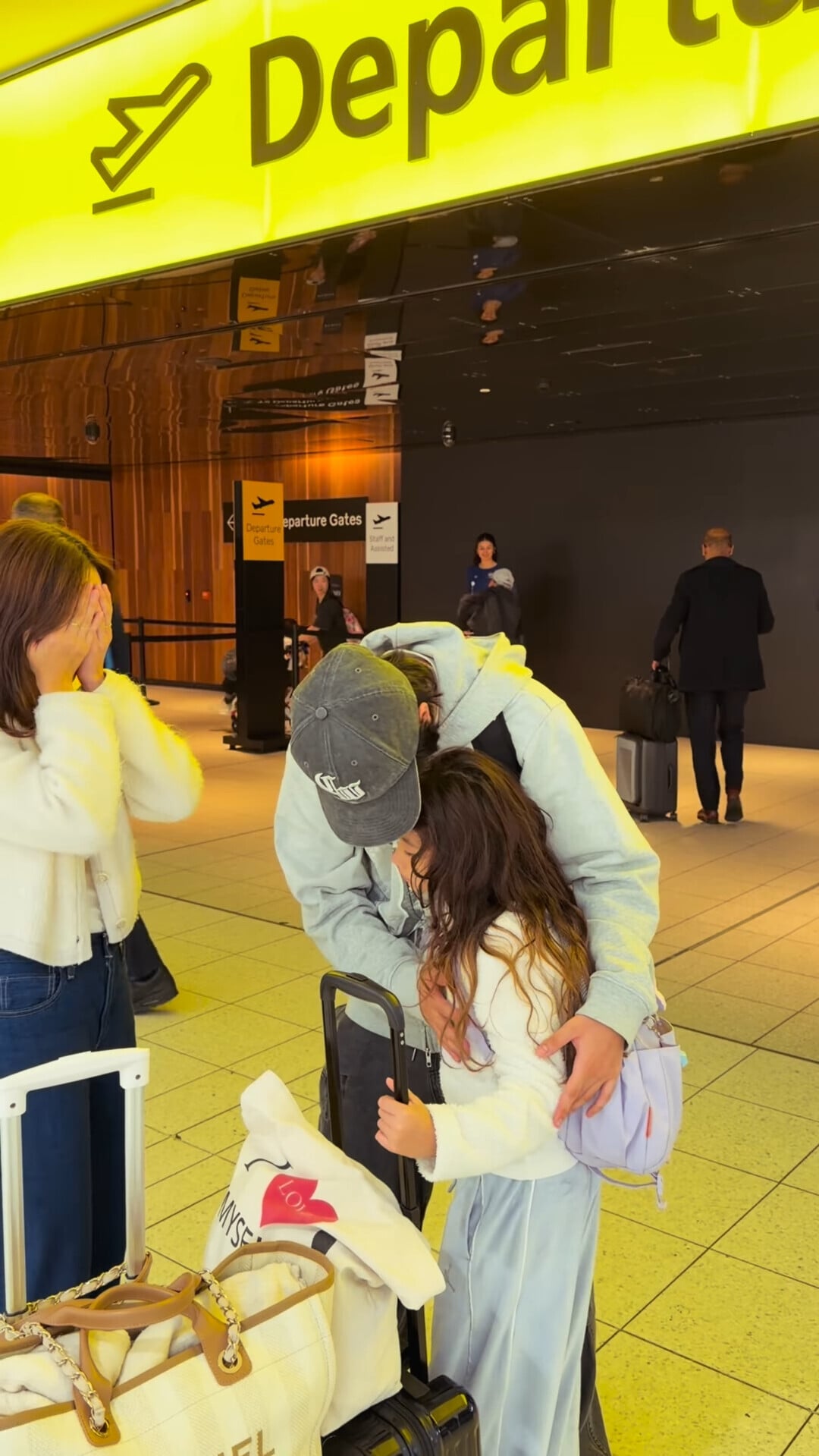 VS Instagram 0’35”