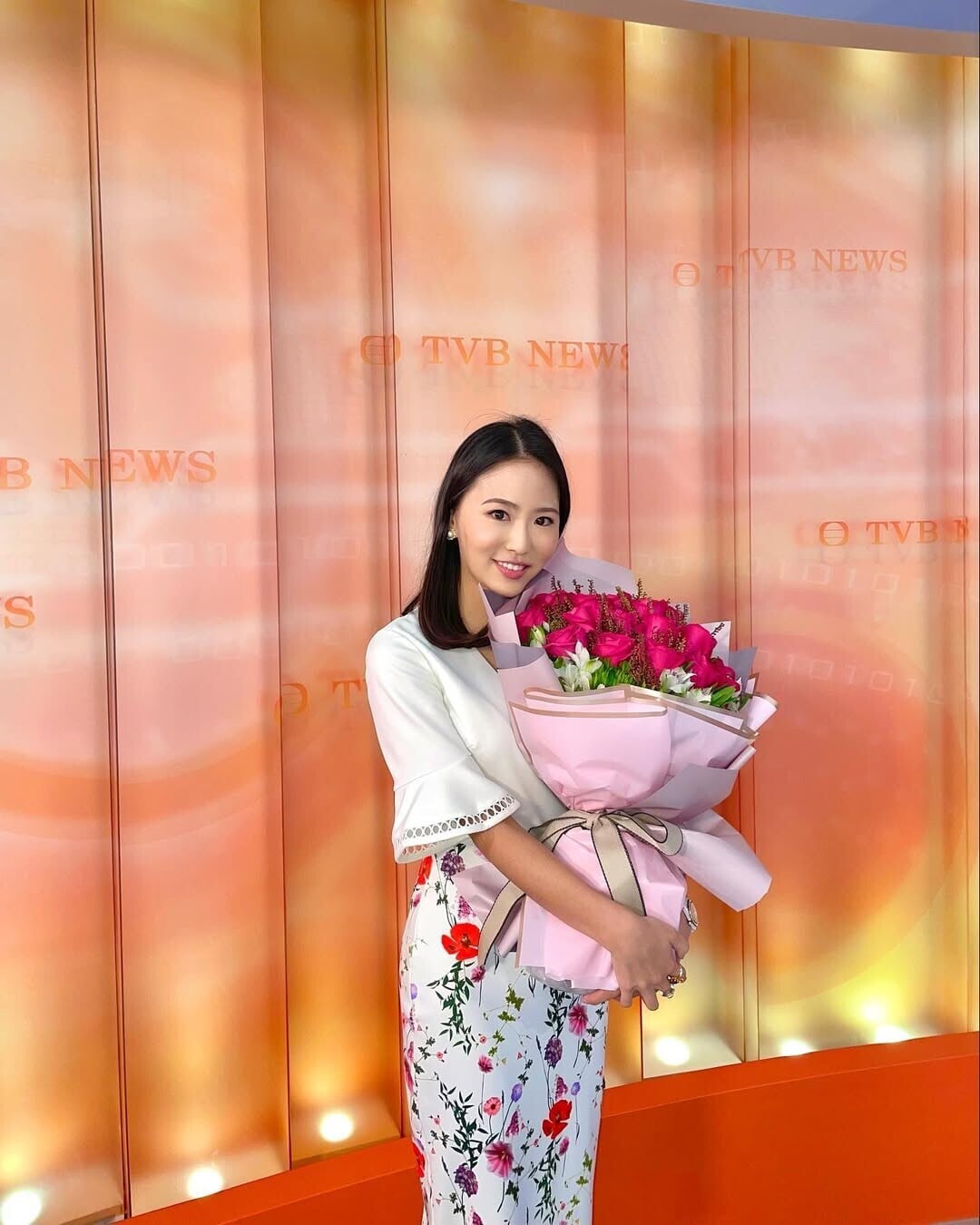 前明珠台新聞主播趙慧奈(Keina)精通粵語、英語、國語及日語