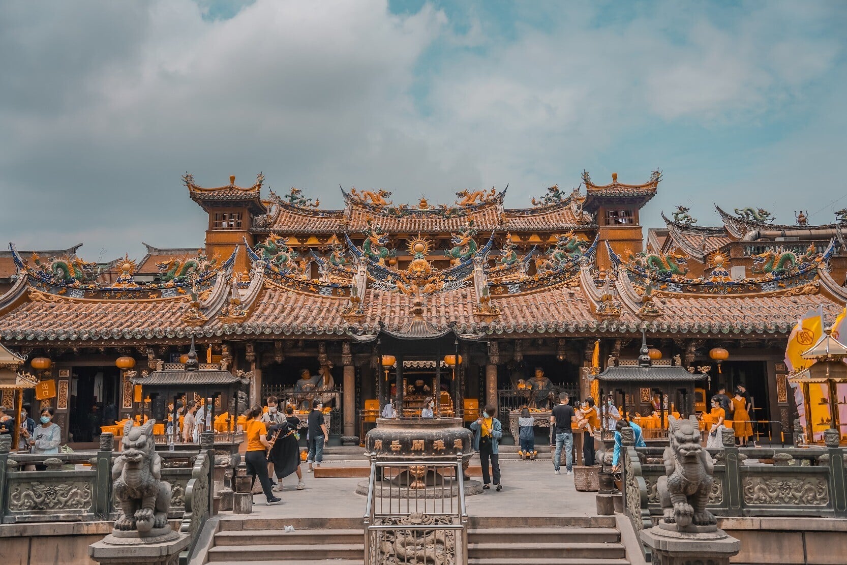 通淮關岳廟位於泉州鯉城區,歷史悠久,是閩南地區最廣為人知的民間信仰場所之一。(圖片來源:視覺中國)