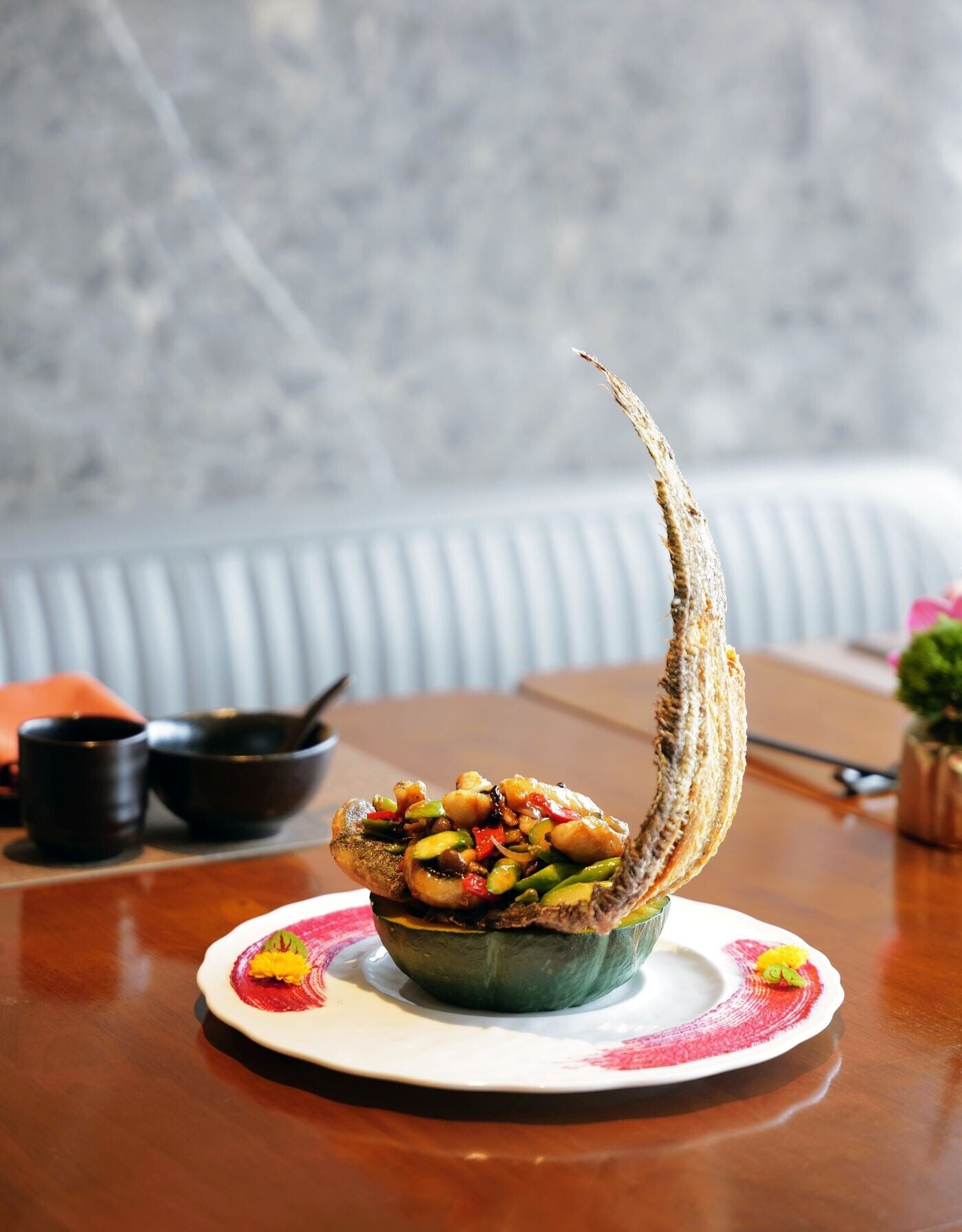 Hung Tong New A La Carte Dish Stir Fried Macao Sole with Wild Mushrooms, Vegetables and Pumpkin紅糖全新招牌菜式 兩儀炒方脷