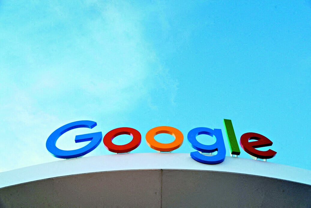 Google母公司Alphabet發行英鎊百年債，據說反應佳。(資料圖片)