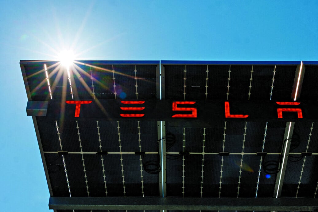 特斯拉若未來再次跌穿400美元這個重大心理關口，大機會出現持續下跌。(資料圖片)