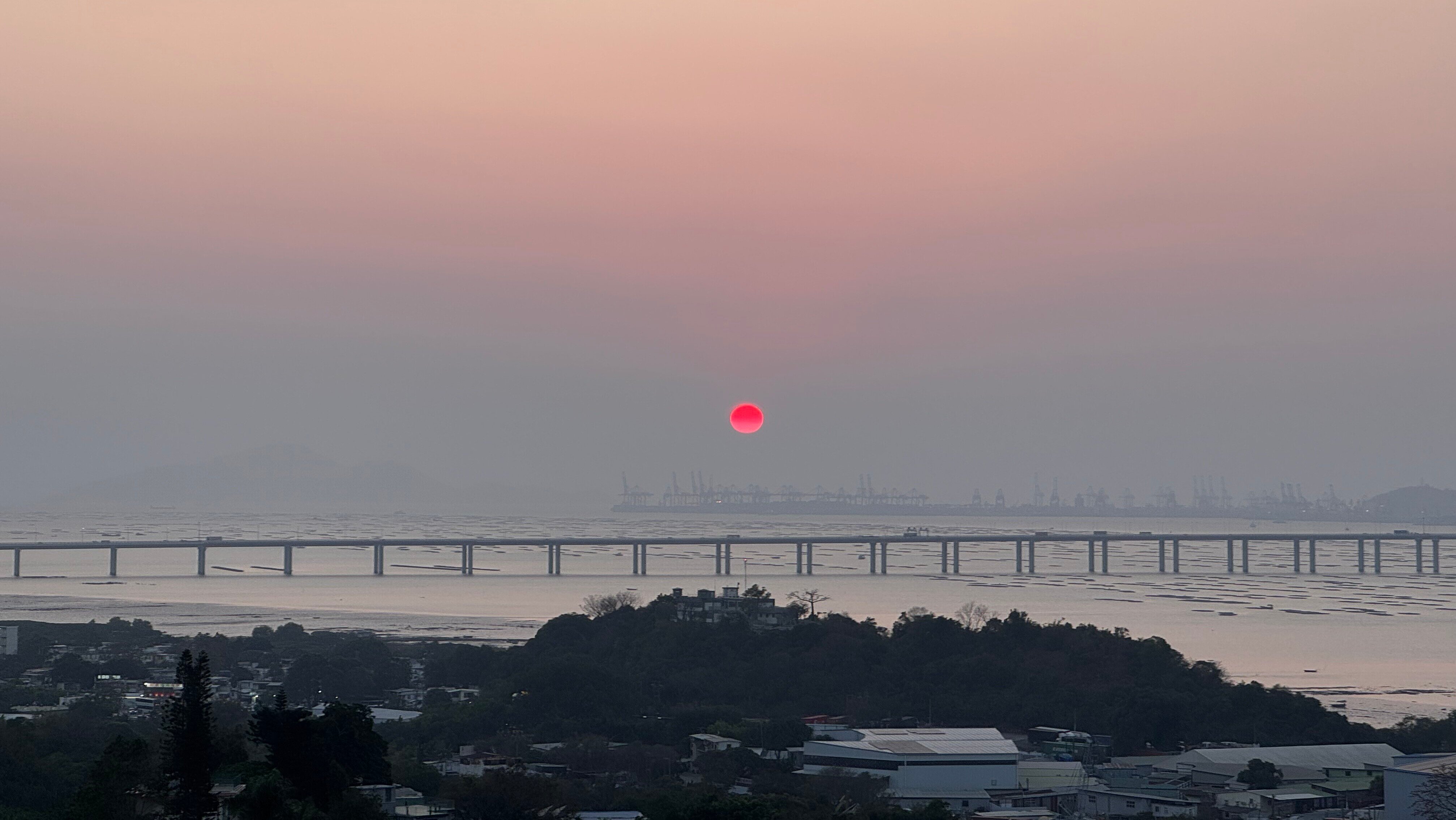 1 金黃火紅的深圳灣