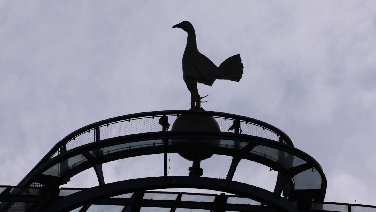 英超球會表面風光 熱刺艱苦經營