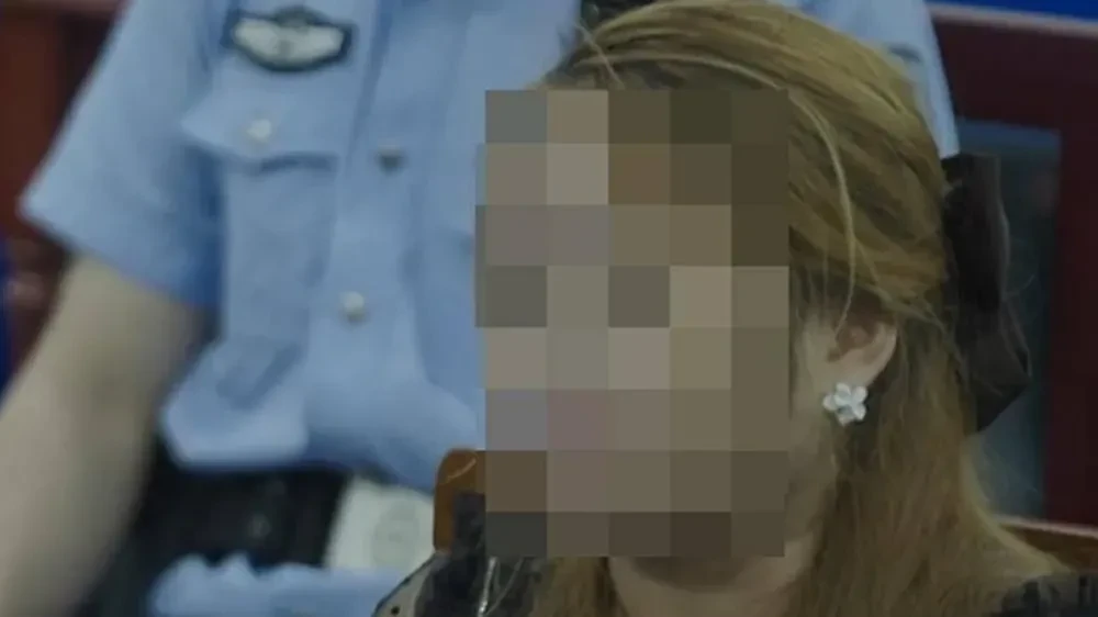 內地男滑手機驚見妻子再嫁　才知被騙7年「一對兒女都是假的」